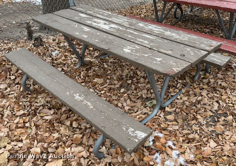 image for item JD9806 (13) picnic tables