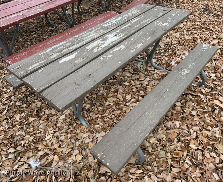 image for item JD9806 (13) picnic tables