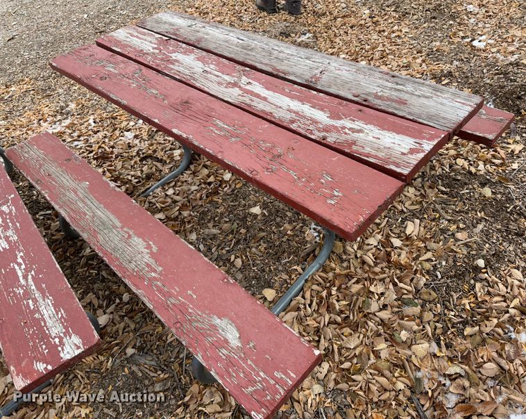 image for item JD9806 (13) picnic tables