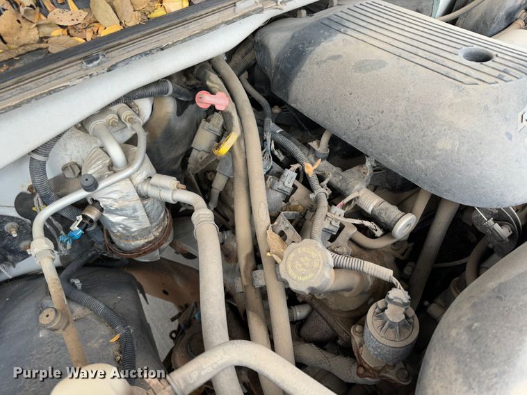 image for item JD9807 2001 Chevrolet Silverado 1500  pickup truck