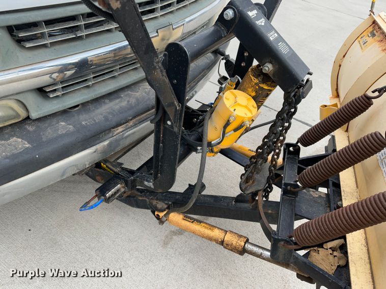 image for item JD9807 2001 Chevrolet Silverado 1500  pickup truck