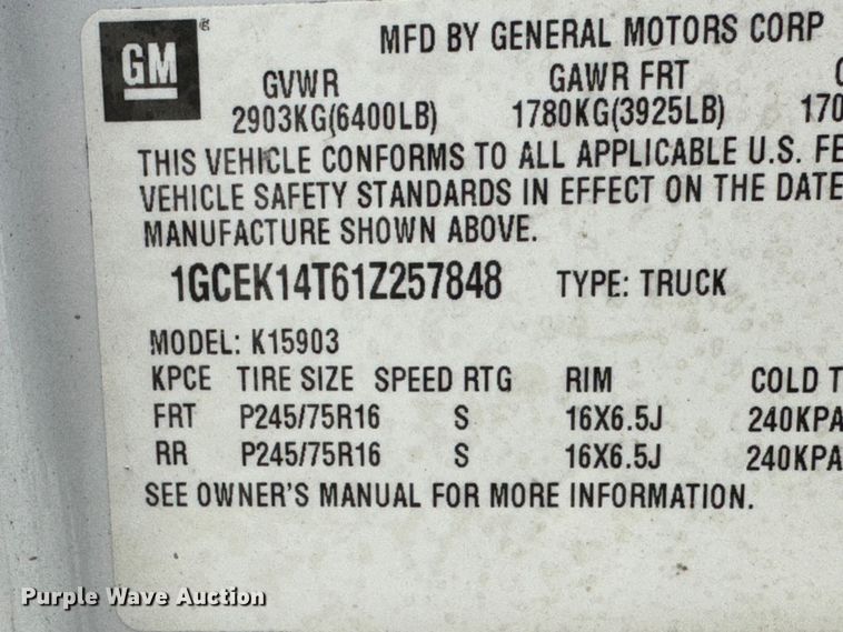 image for item JD9807 2001 Chevrolet Silverado 1500  pickup truck