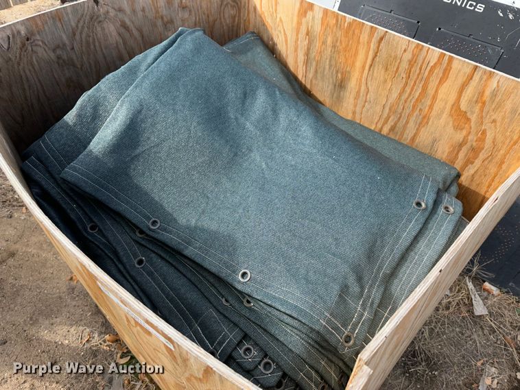 image for item JD9811 (16) 8.5' x 6.5' tarps