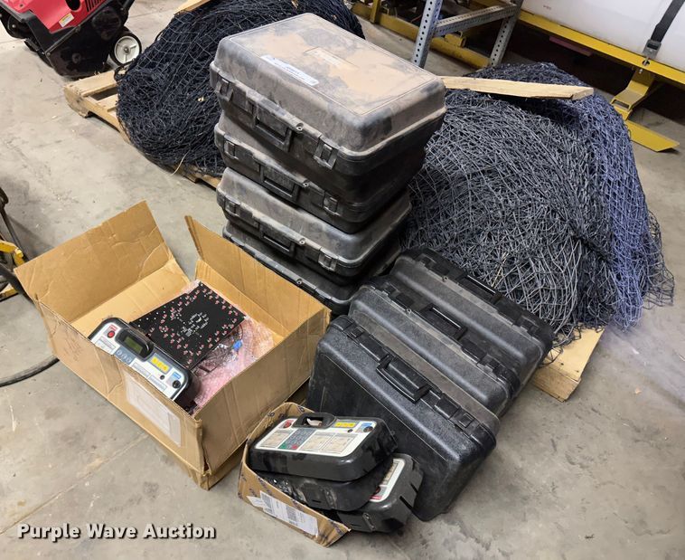 image for item JD9815 (10) Sportable wireless scoreboard controllers