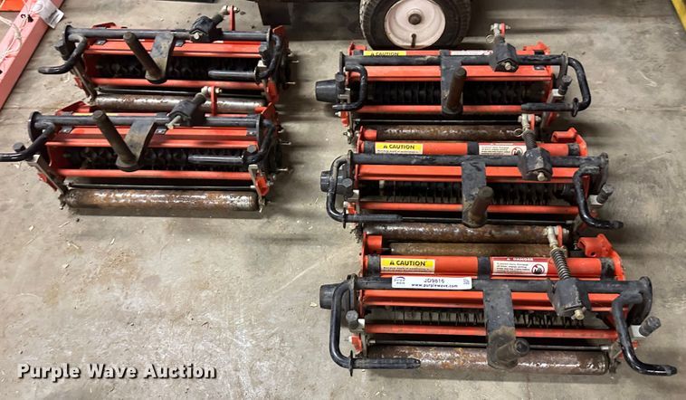 image for item JD9816 (5) Jacobsen verticutter heads