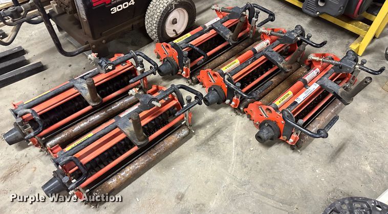 image for item JD9816 (5) Jacobsen verticutter heads