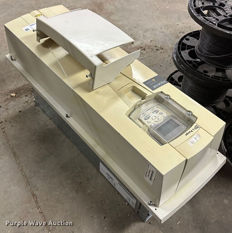 image for item JD9817 G&L Aquavar VFD irrigation controller