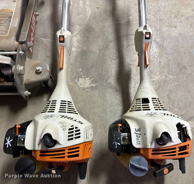 image for item JD9820 Lawn and garden equipment