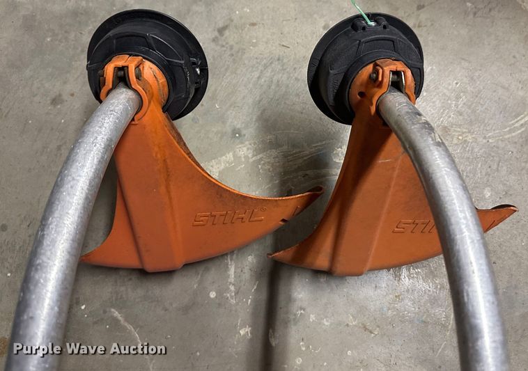 image for item JD9820 Lawn and garden equipment