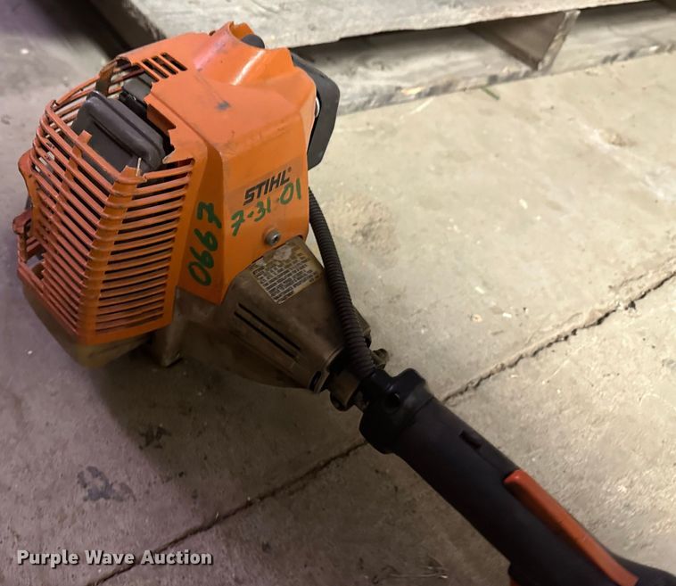 image for item JD9820 Lawn and garden equipment