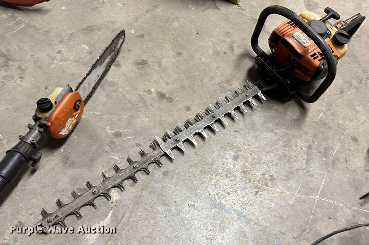 image for item JD9820 Lawn and garden equipment