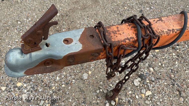 image for item JD9827 Utility trailer