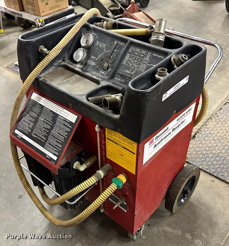 Goodall Kleen King antifreeze recycler in Hays, KS Item JD9829 sold