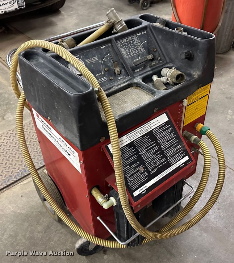 image for item JD9829 Goodall Kleen King antifreeze recycler