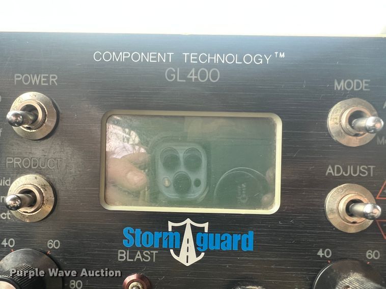 image for item JU9763 2005 International 7400  dump truck