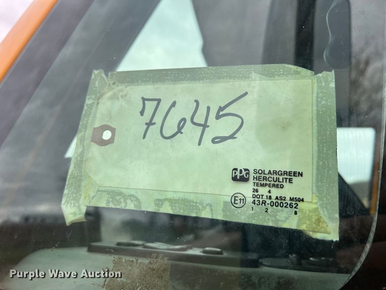 image for item JU9763 2005 International 7400  dump truck