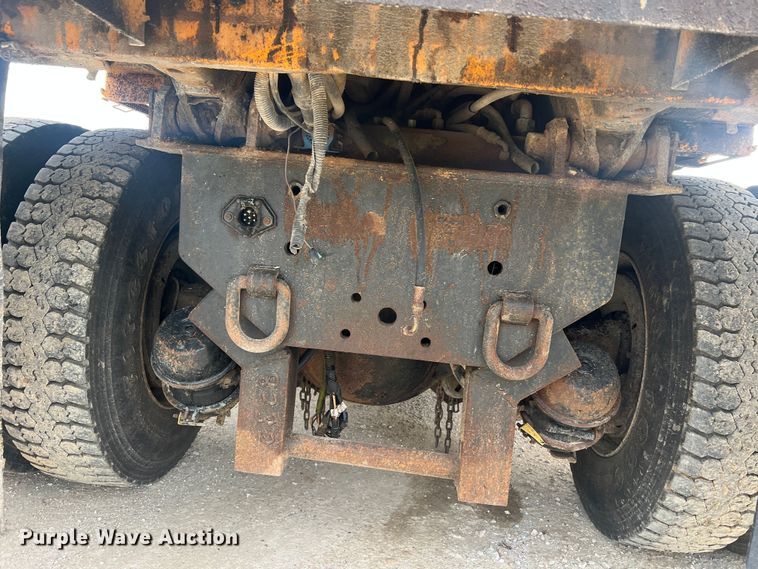 image for item JU9764 2009 International WorkStar 7400  dump truck