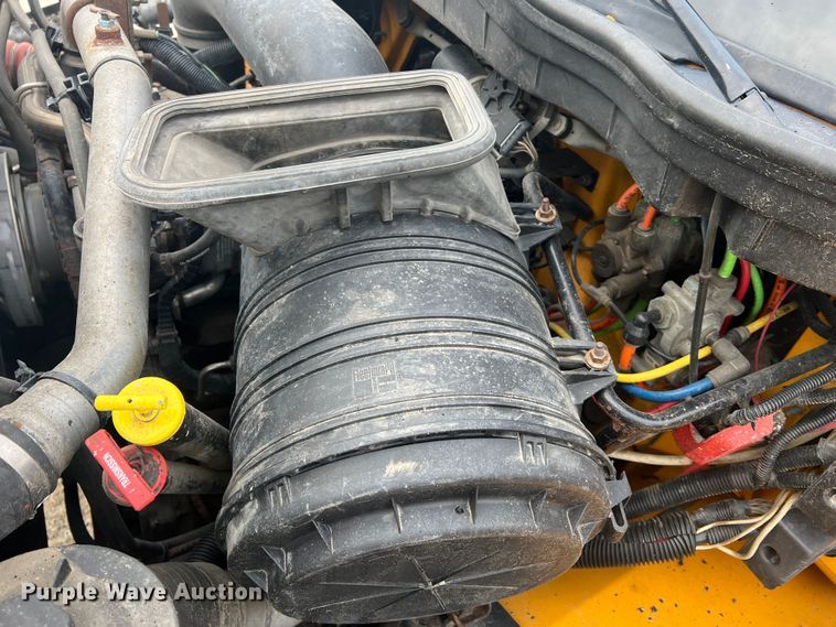 image for item JU9764 2009 International WorkStar 7400  dump truck