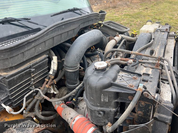 image for item JU9764 2009 International WorkStar 7400  dump truck