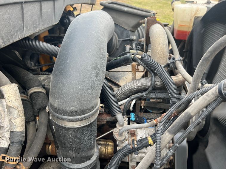 image for item JU9764 2009 International WorkStar 7400  dump truck