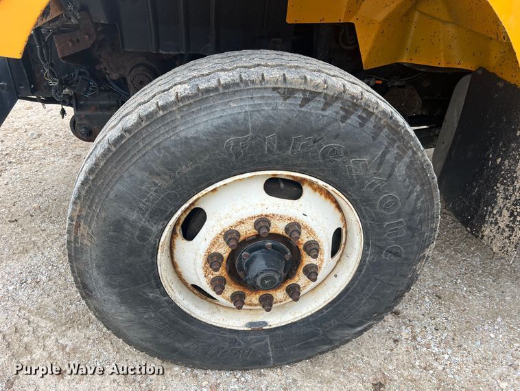 image for item JU9764 2009 International WorkStar 7400  dump truck