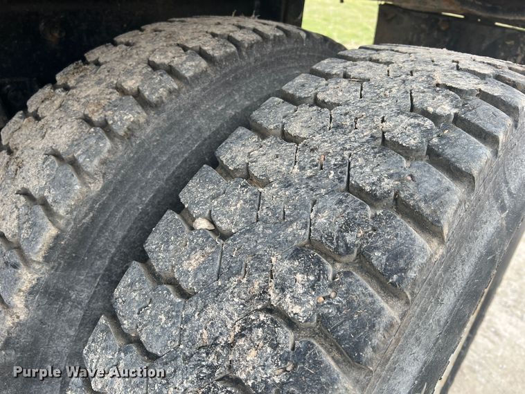 image for item JU9764 2009 International WorkStar 7400  dump truck