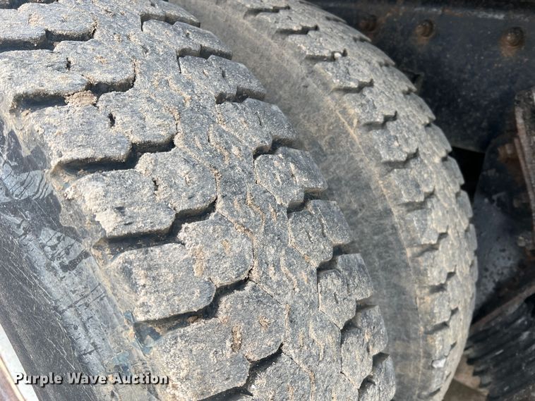 image for item JU9764 2009 International WorkStar 7400  dump truck