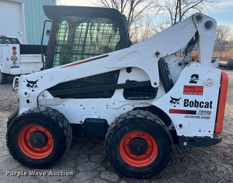 image for item JU9792 2012 Bobcat A770  skid steer loader