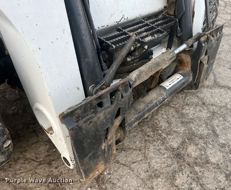 image for item JU9792 2012 Bobcat A770  skid steer loader