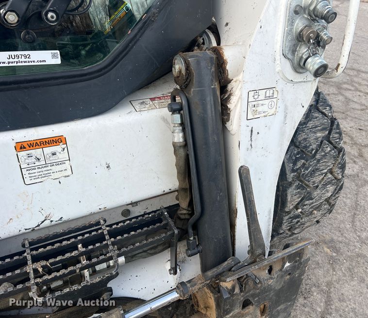 image for item JU9792 2012 Bobcat A770  skid steer loader