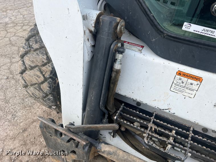 image for item JU9792 2012 Bobcat A770  skid steer loader