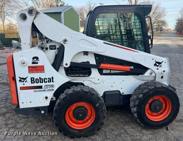image for item JU9792 2012 Bobcat A770  skid steer loader