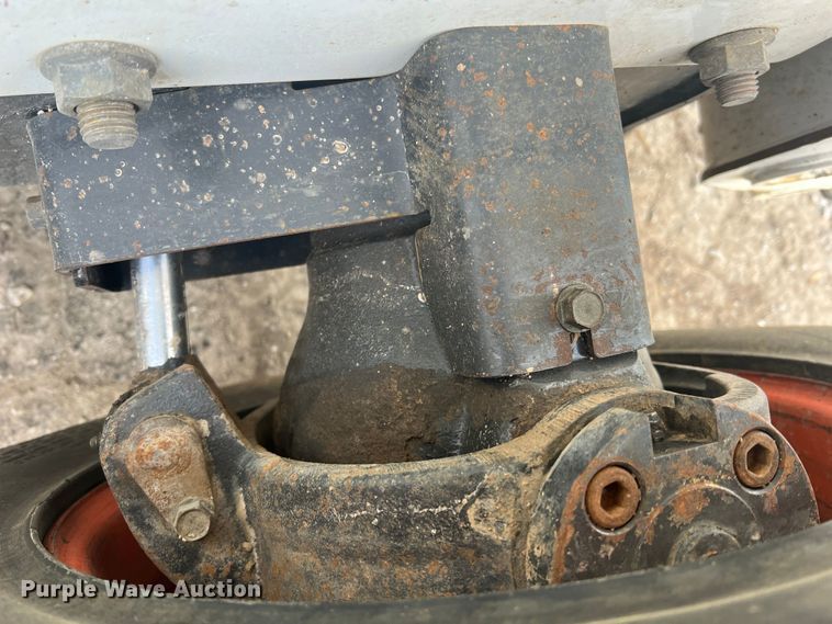 image for item JU9792 2012 Bobcat A770  skid steer loader