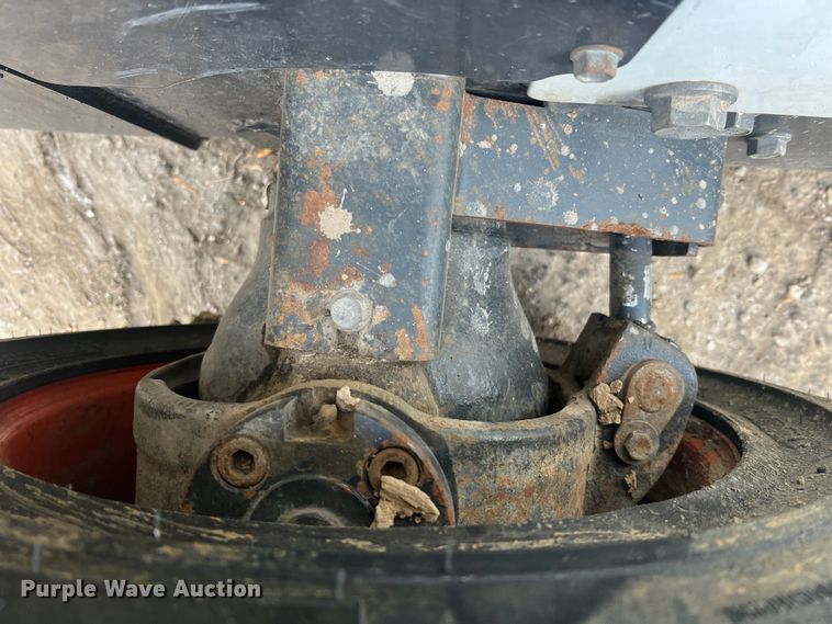 image for item JU9792 2012 Bobcat A770  skid steer loader