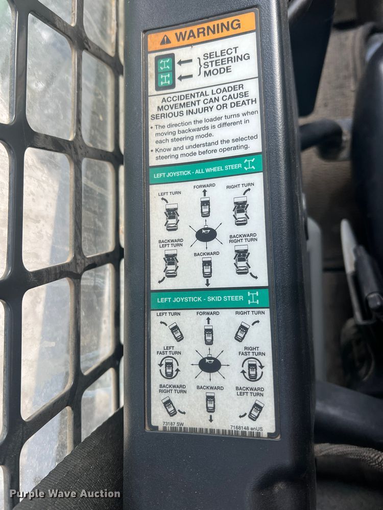 image for item JU9792 2012 Bobcat A770  skid steer loader