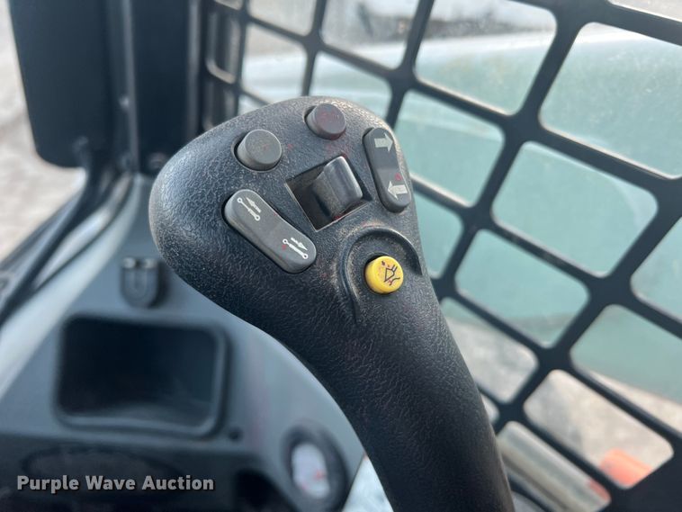 image for item JU9792 2012 Bobcat A770  skid steer loader