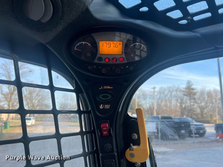 image for item JU9792 2012 Bobcat A770  skid steer loader