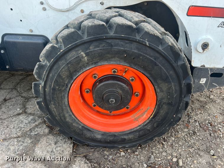 image for item JU9792 2012 Bobcat A770  skid steer loader