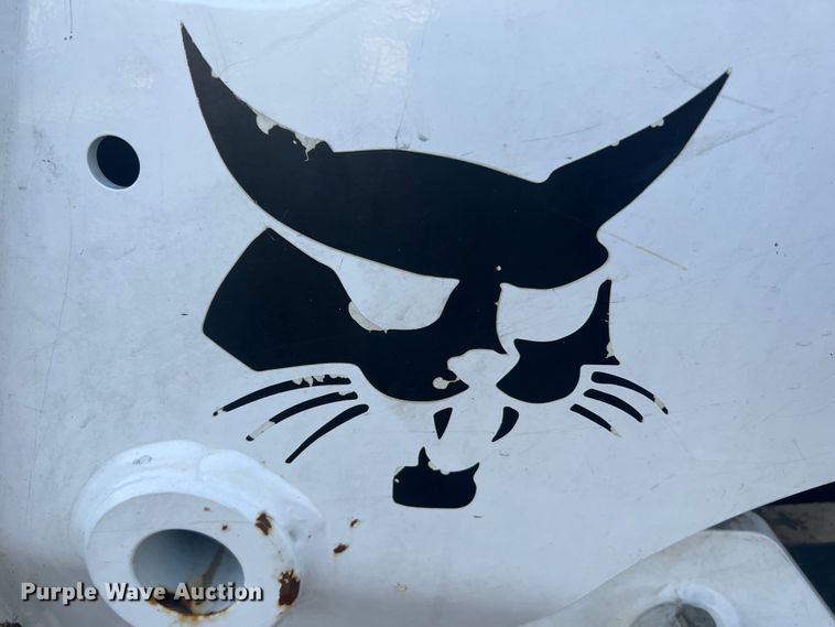 image for item JU9792 2012 Bobcat A770  skid steer loader