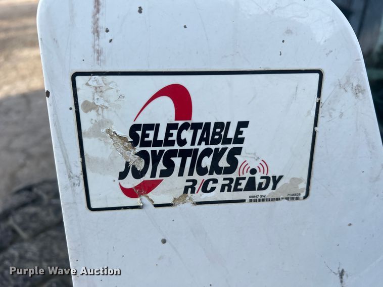 image for item JU9792 2012 Bobcat A770  skid steer loader