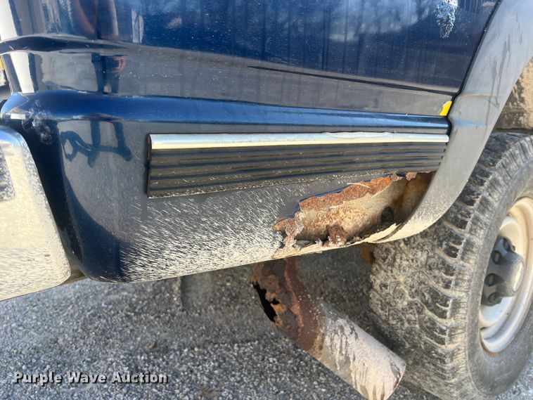 image for item JU9793 1999 Chevrolet Suburban K2500  SUV