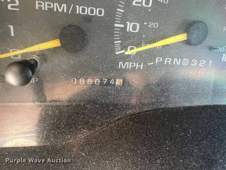 image for item JU9793 1999 Chevrolet Suburban K2500  SUV