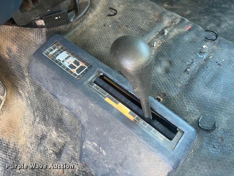 image for item JU9793 1999 Chevrolet Suburban K2500  SUV