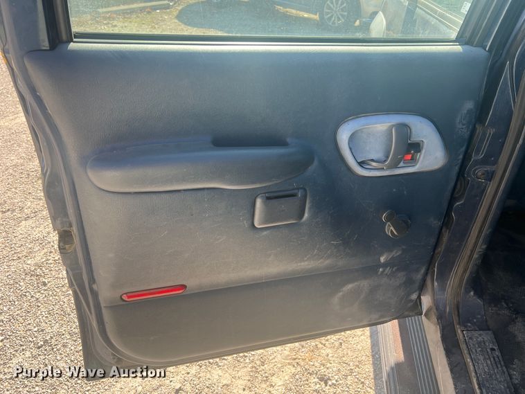 image for item JU9793 1999 Chevrolet Suburban K2500  SUV