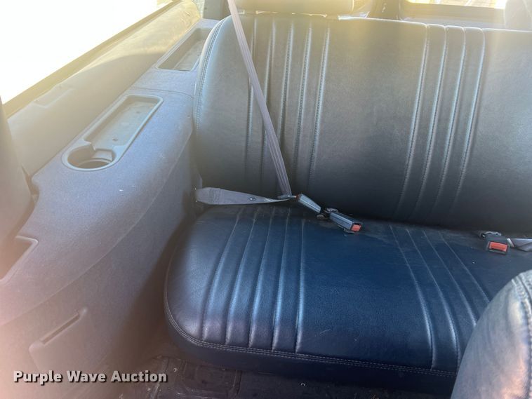 image for item JU9793 1999 Chevrolet Suburban K2500  SUV