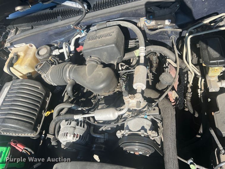 image for item JU9793 1999 Chevrolet Suburban K2500  SUV