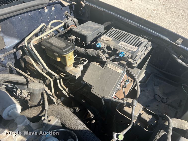 image for item JU9793 1999 Chevrolet Suburban K2500  SUV