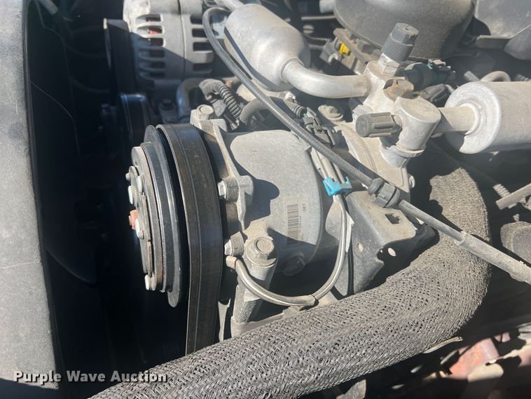 image for item JU9793 1999 Chevrolet Suburban K2500  SUV