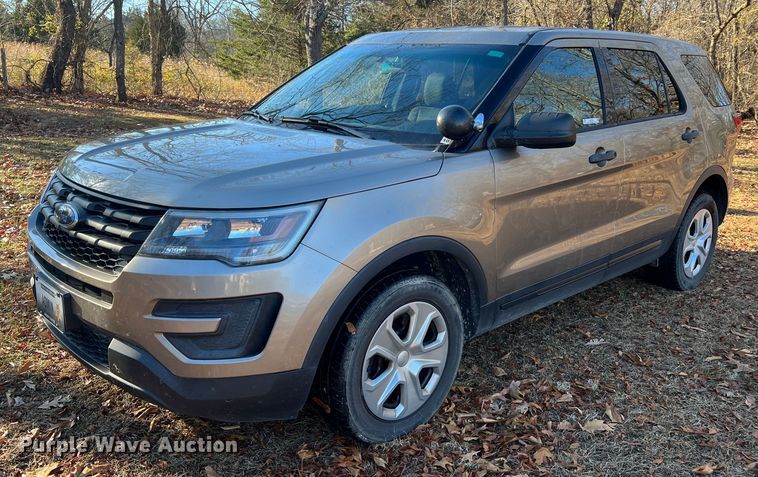 image for item JU9796 2017 Ford Explorer Police Interceptor  SUV