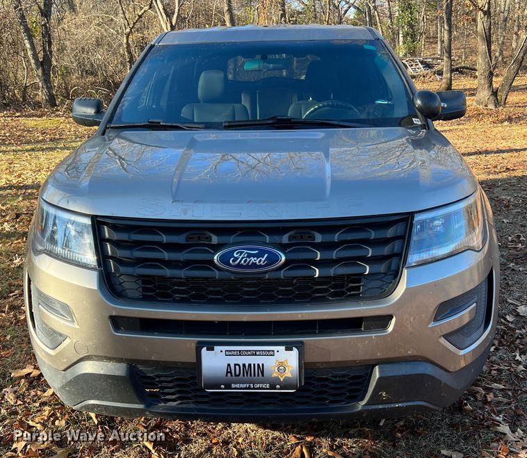 image for item JU9796 2017 Ford Explorer Police Interceptor  SUV